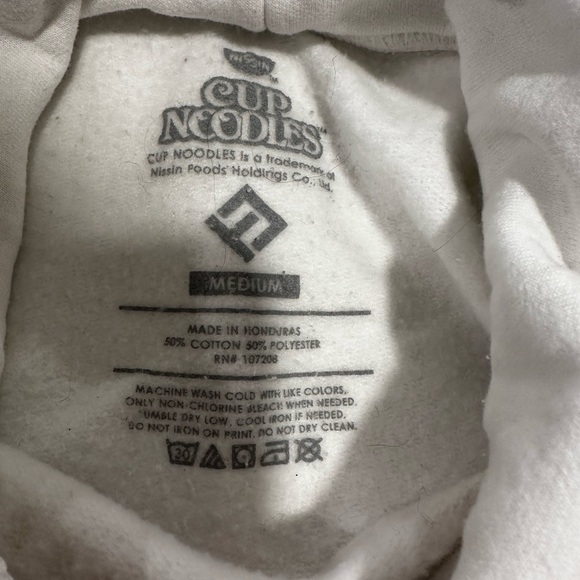 Unisex Sz: M  Cup of Noodles White Graphic Print Pullover Kangaroo Pouch Hoodie. - Picture 6 of 10